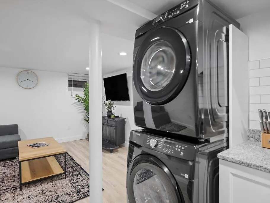 Shadyside, Pittsburgh, Modern And Quiet 1 Bedroom Unit1 With Free Parking 0*, Pittsburgh